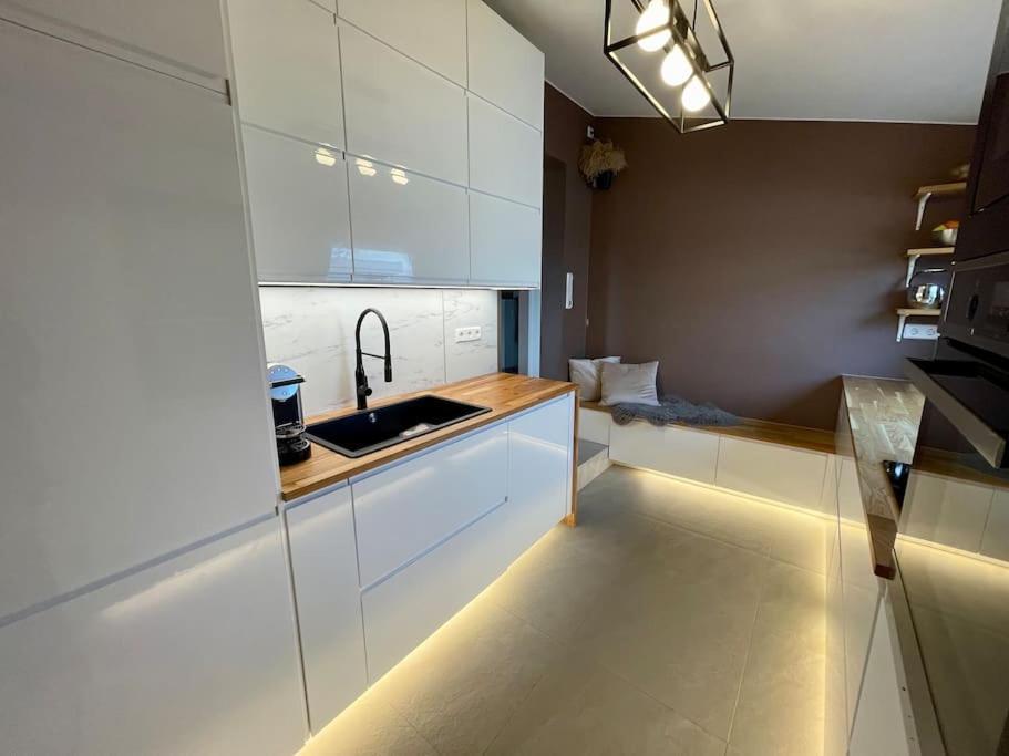 Central Family Twinhouse Stavanger Esterno foto